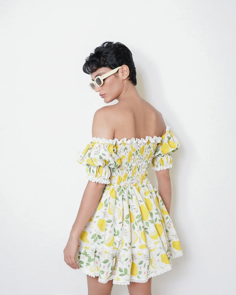 white puff sleeve printed lemon